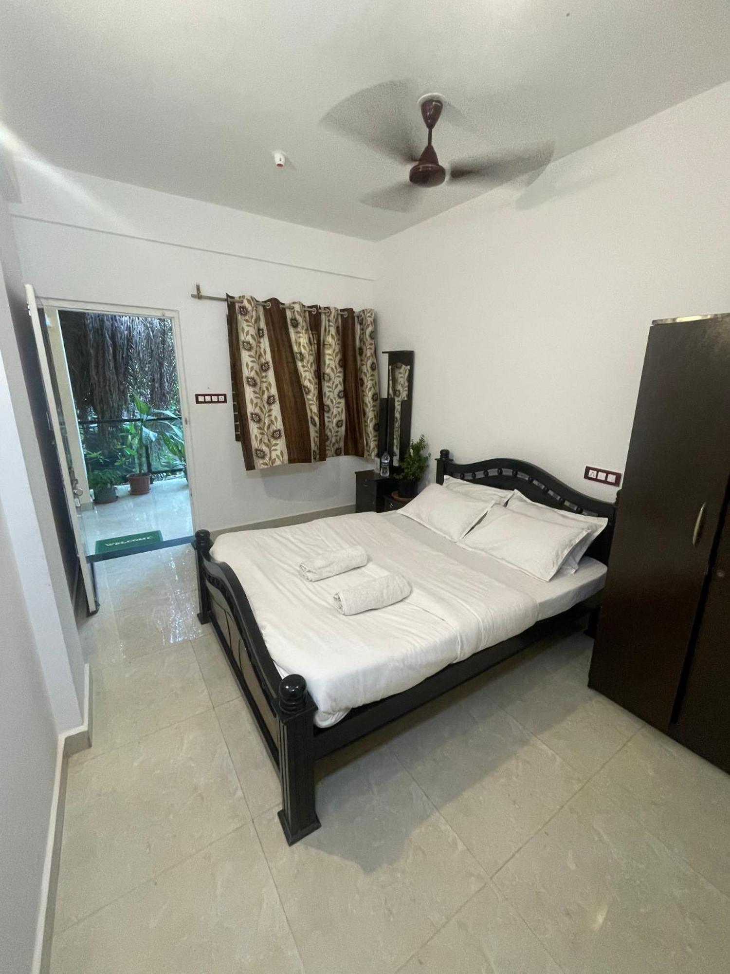 This Is It Beachfront - Rooms, Cafe & Events Arambol Ngoại thất bức ảnh