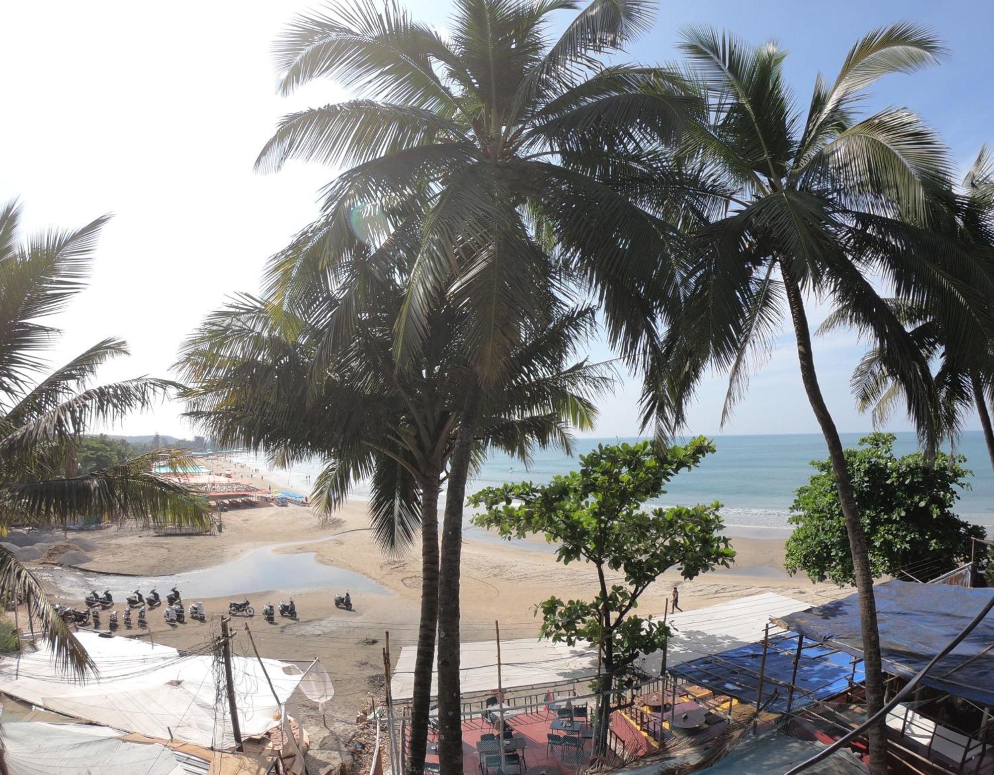 This Is It Beachfront - Rooms, Cafe & Events Arambol Ngoại thất bức ảnh