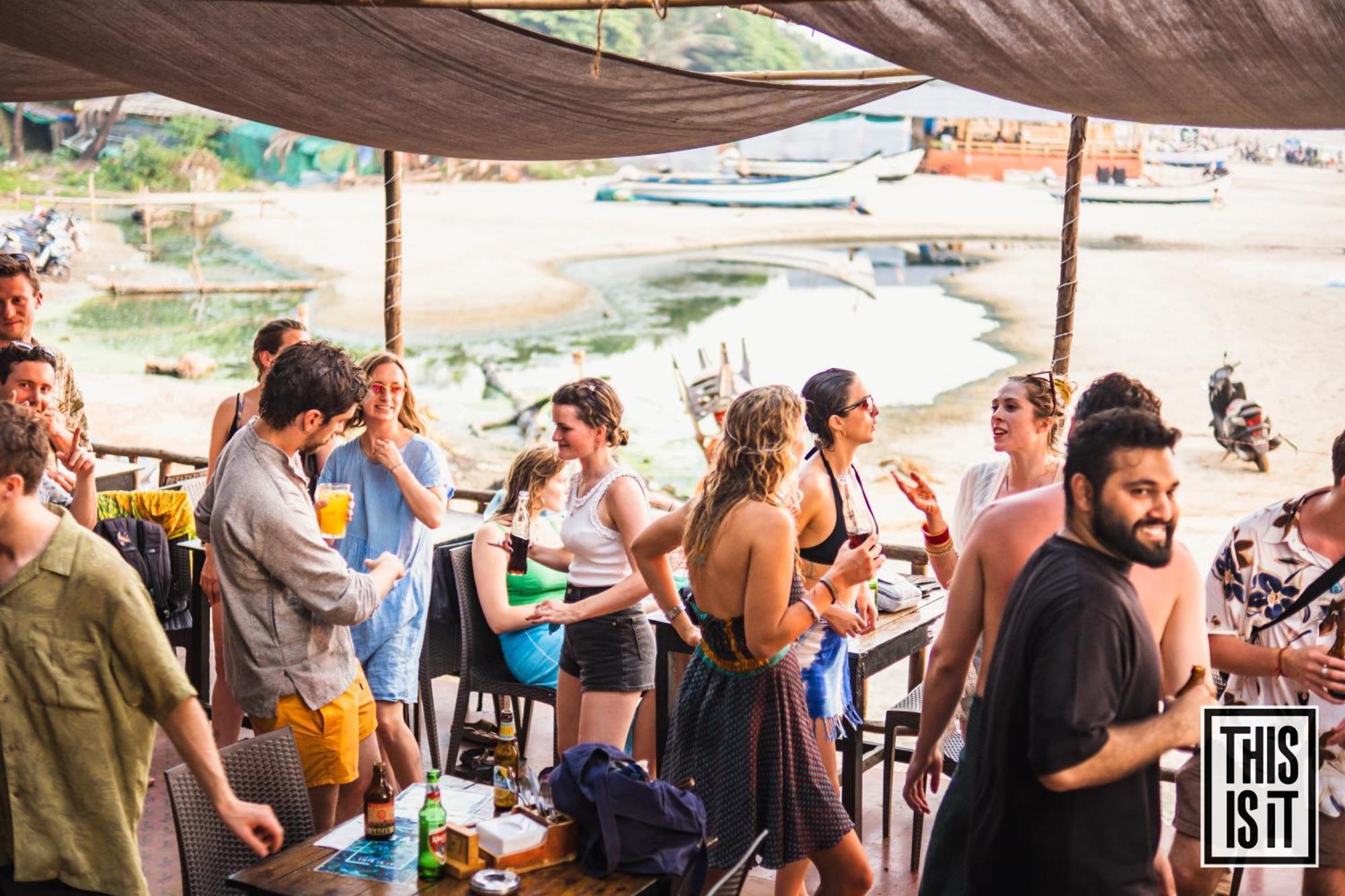 This Is It Beachfront - Rooms, Cafe & Events Arambol Ngoại thất bức ảnh