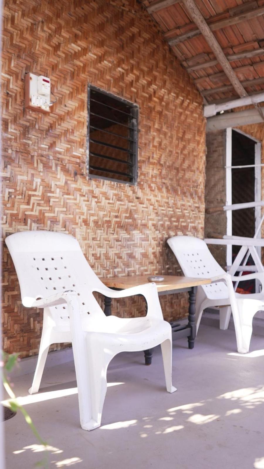 This Is It Beachfront - Rooms, Cafe & Events Arambol Ngoại thất bức ảnh